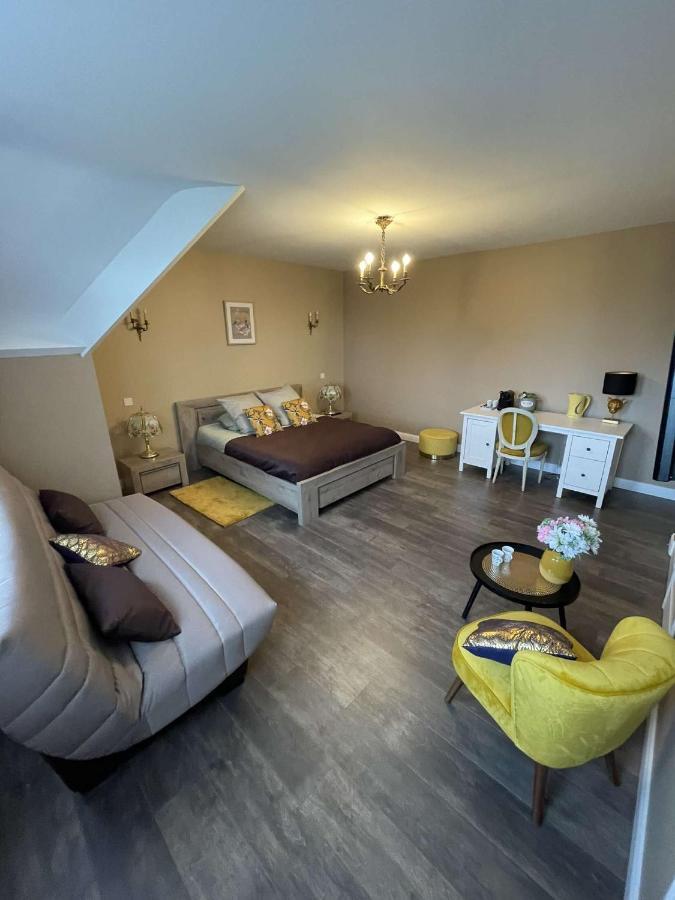 Domaine D'Aveluy Bed & Breakfast Екстериор снимка