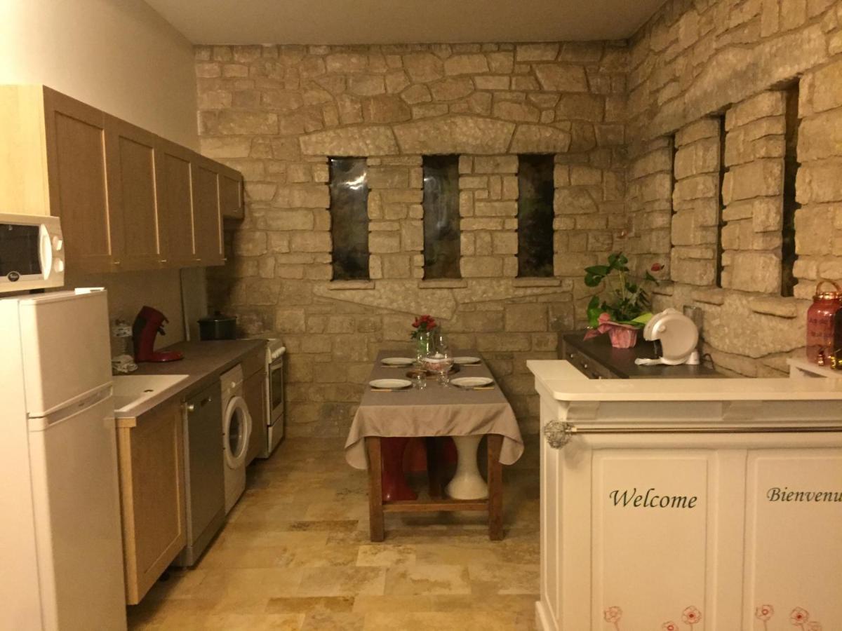 Domaine D'Aveluy Bed & Breakfast Екстериор снимка